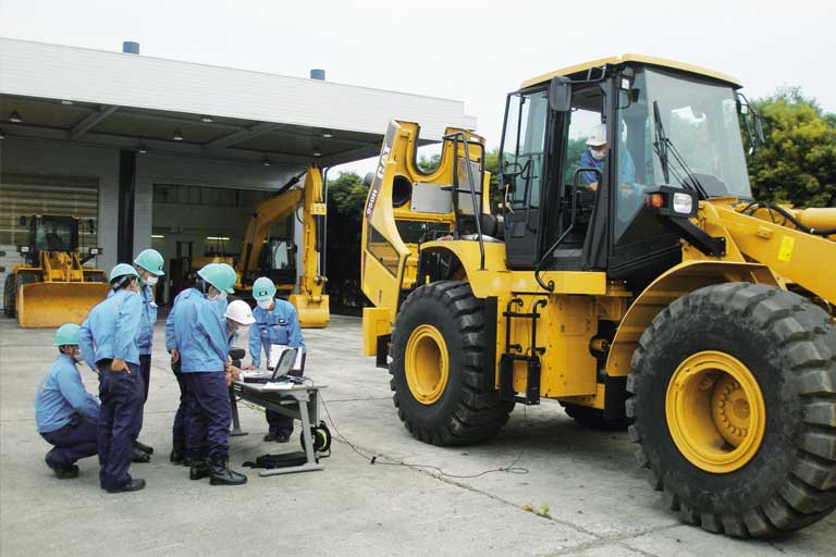 トレーニング施設において新人研修